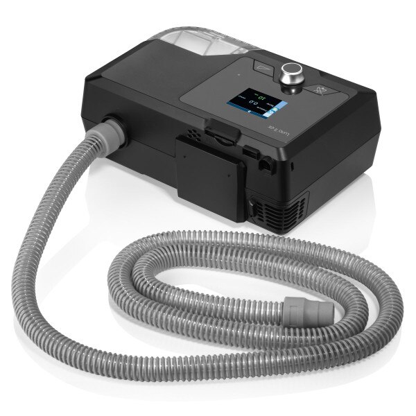 CPAP Hose Connected to Luna QX